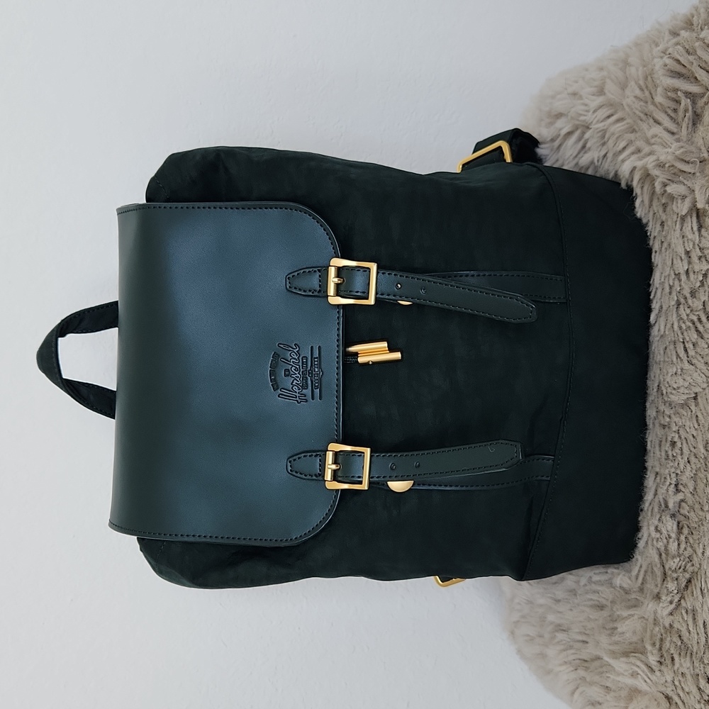 Hershel Mini Orion Retreat backpack in Scarab